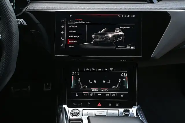 Audi Q8 e-tron Q8 55 e-tron quattro 106kWh S Line ACC, AHK, Ma... Ansicht 28