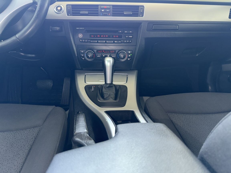 BMW 320 i  Ö-Paket*AUTOMATIC*1.JAHR -GARANTIE*MOD2007 — photo 10