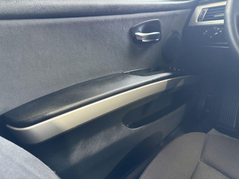 BMW 320 i  Ö-Paket*AUTOMATIC*1.JAHR -GARANTIE*MOD2007 — photo 12