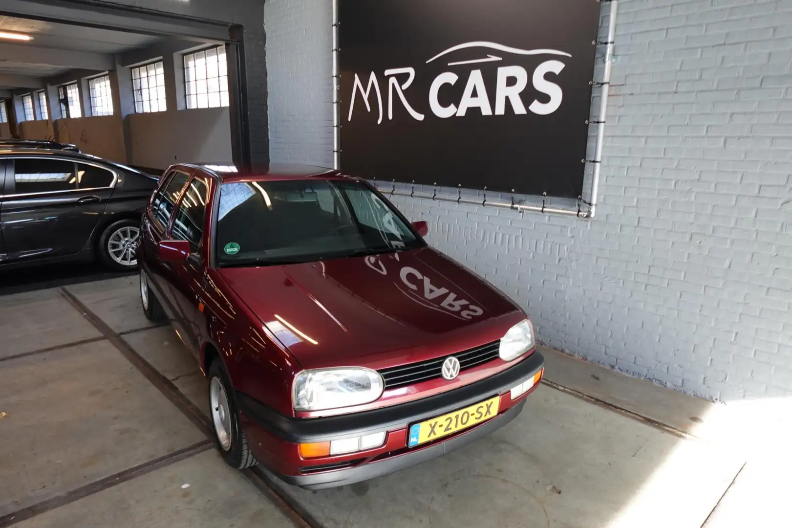 Volkswagen Golf 1.8 CL automaat 38000km Red - 2