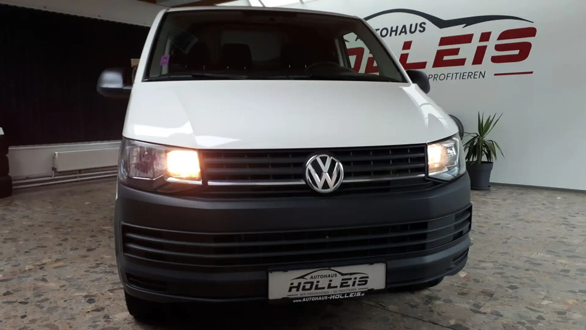 Volkswagen T6 Transporter Kasten Montage Bus €15.800,- Netto Tausch mögl. Wit - 2