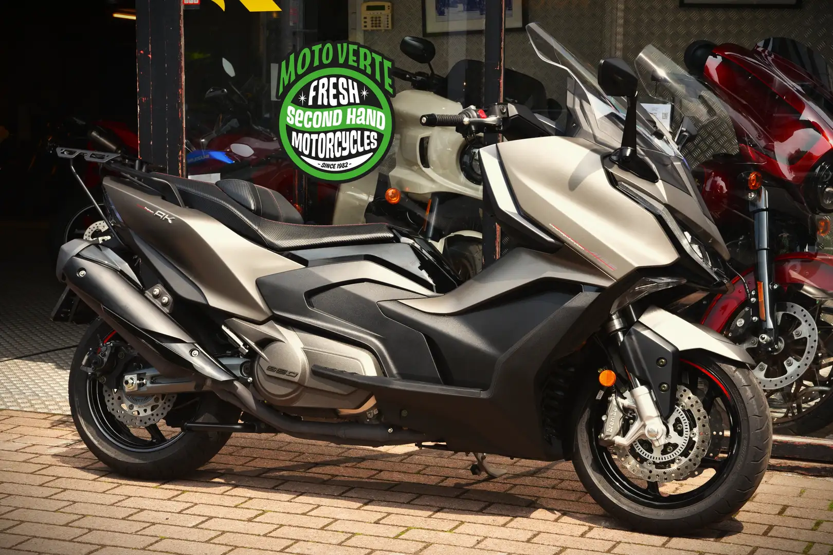 Kymco AK 550 PREMIUM ***MOTO VERTE*** Bronz - 1