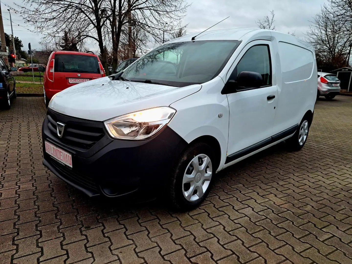 Dacia Dokker Express Essentiel Weiß - 1