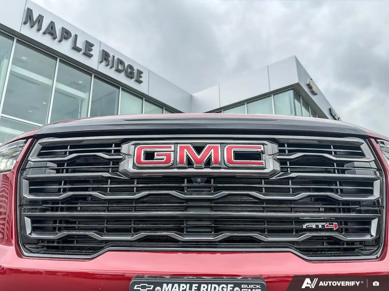 GMC Acadia снимка GMC Acadia