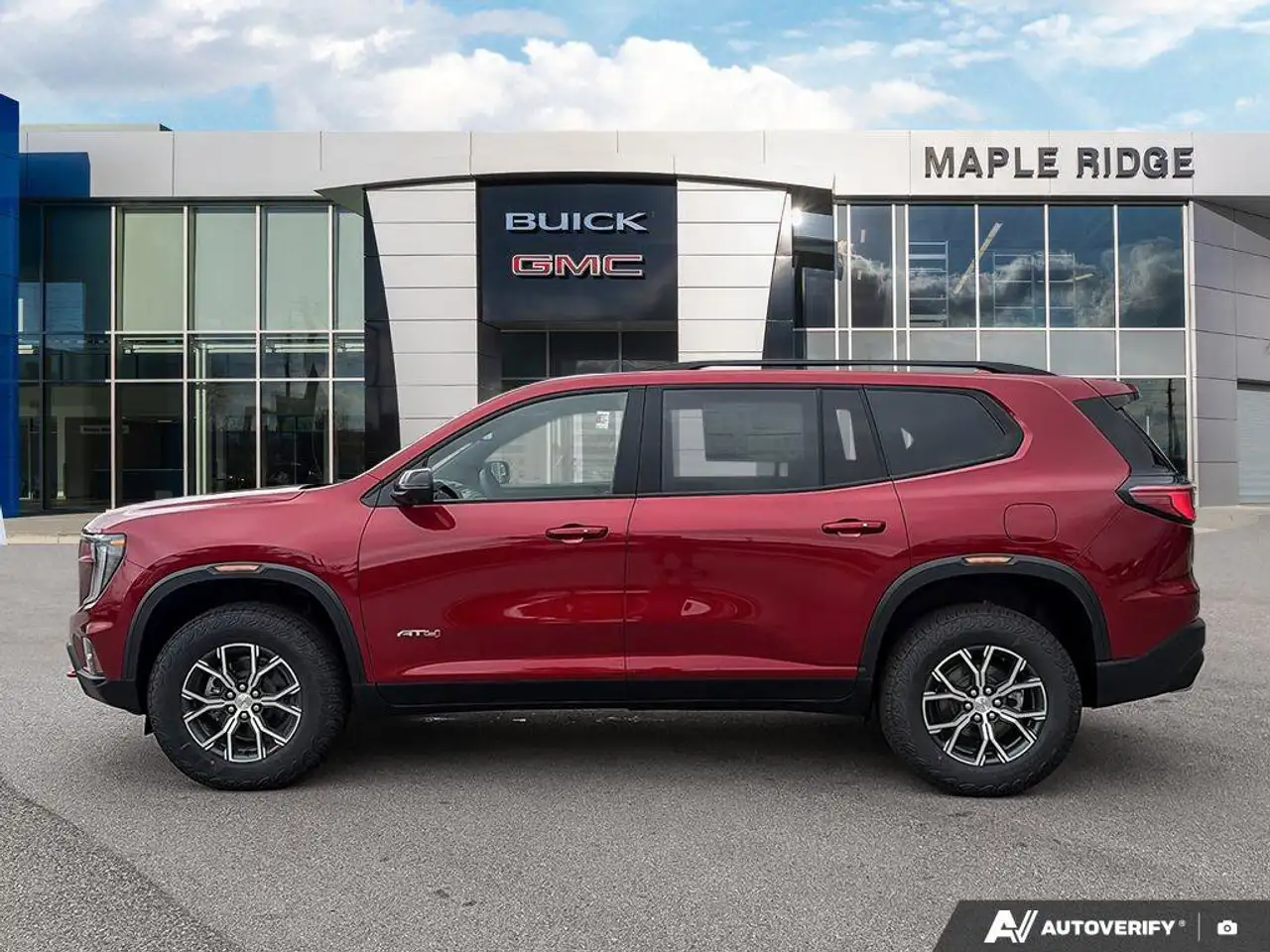 GMC Acadia снимка GMC Acadia