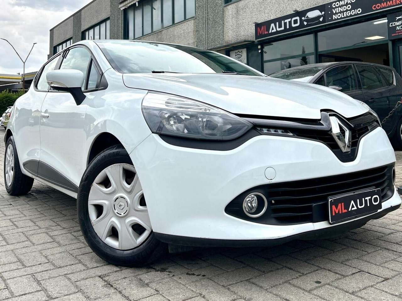 Renault Clio Clio IV 5p 1.2 Duel 75cv