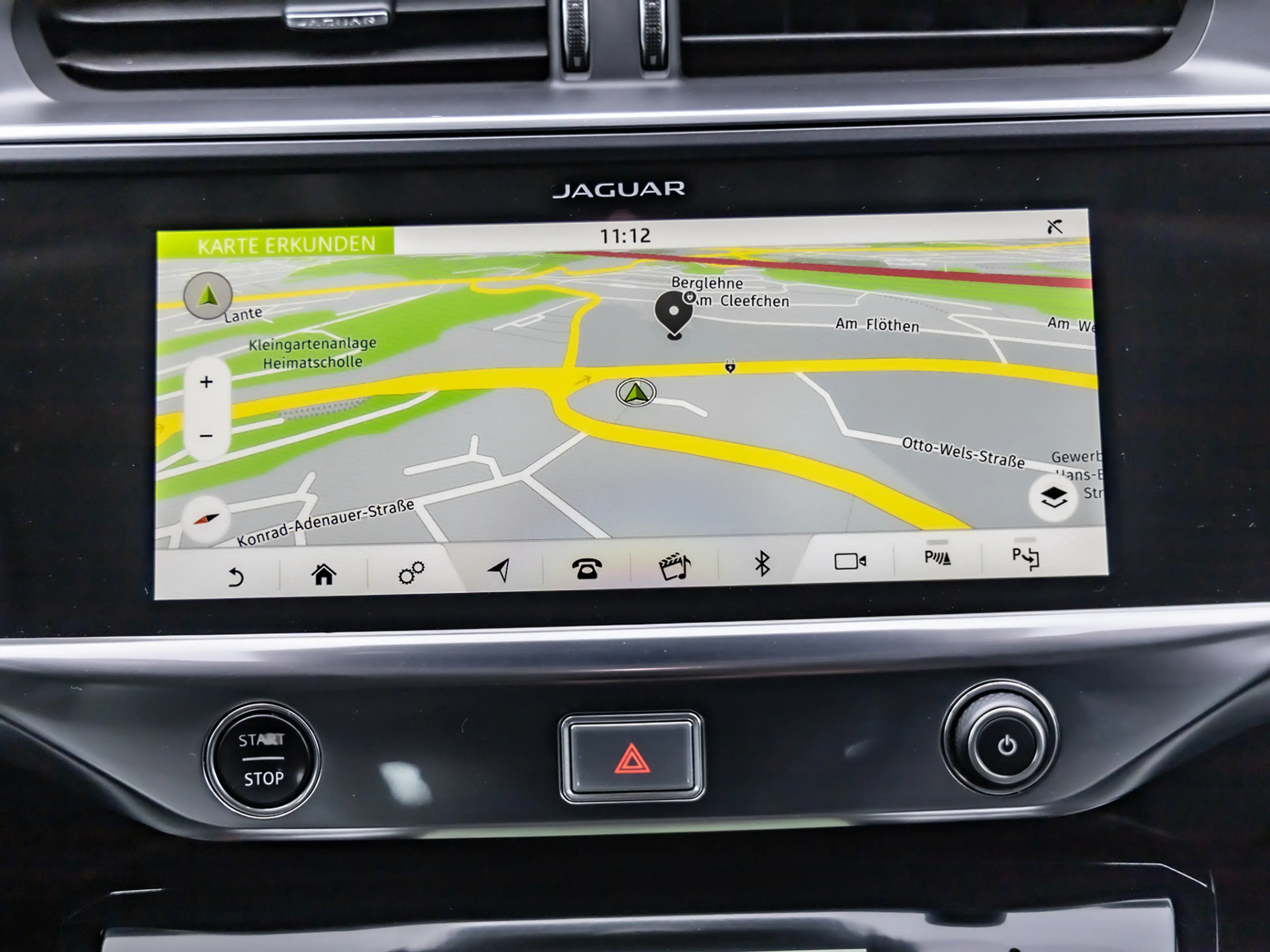 Jaguar I-Pace S EV400 NAVI STANDHEIZUNG PDC KLIMA BT — photo 14