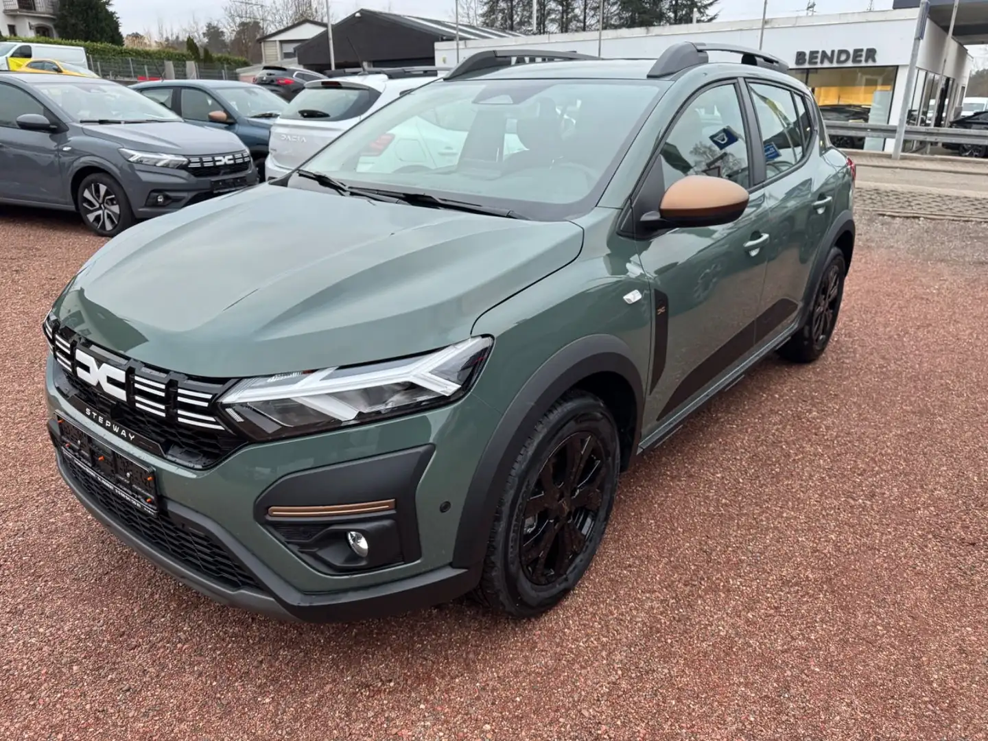 Dacia Sandero 3 Stepway Extreme TCE 90 CVT Verde - 1