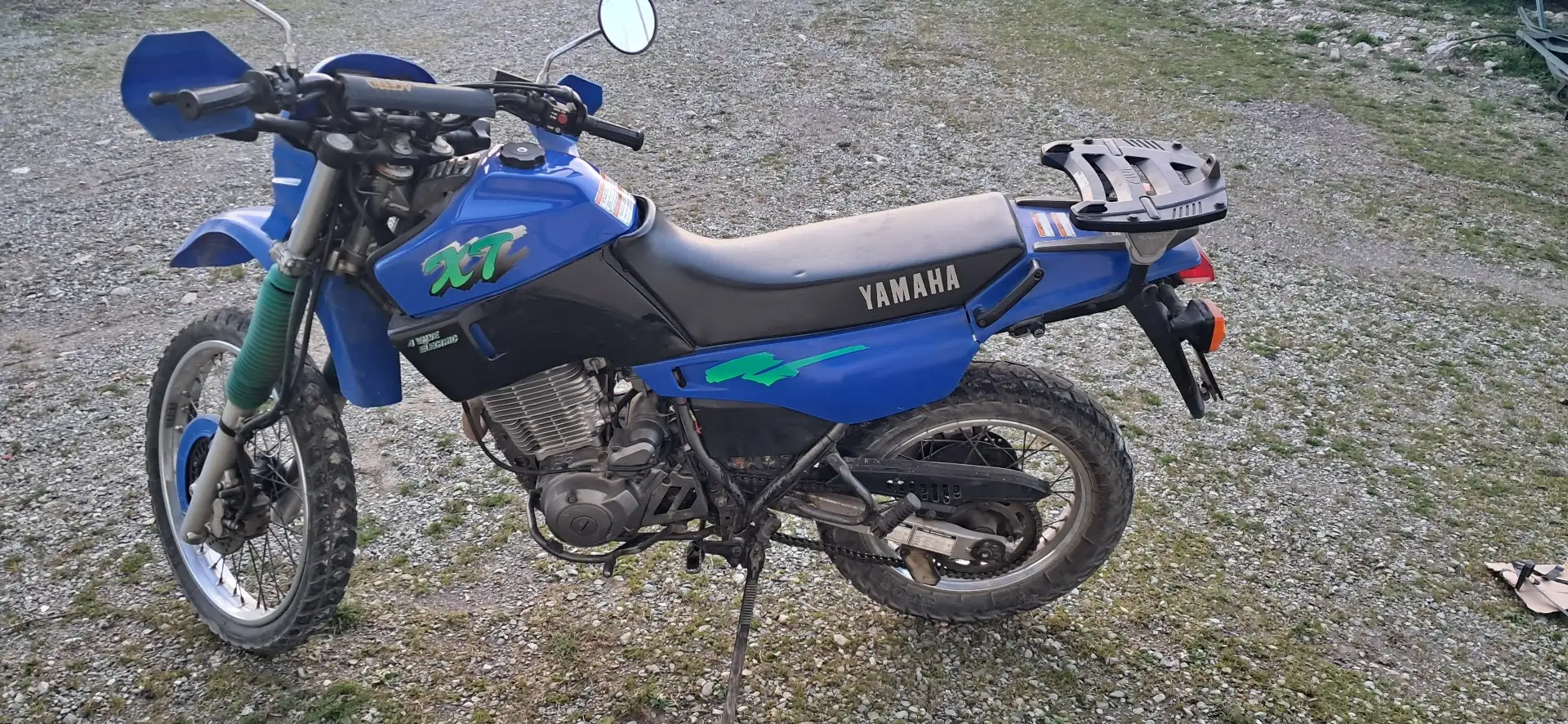 Yamaha XT 600 E Modrá - 1