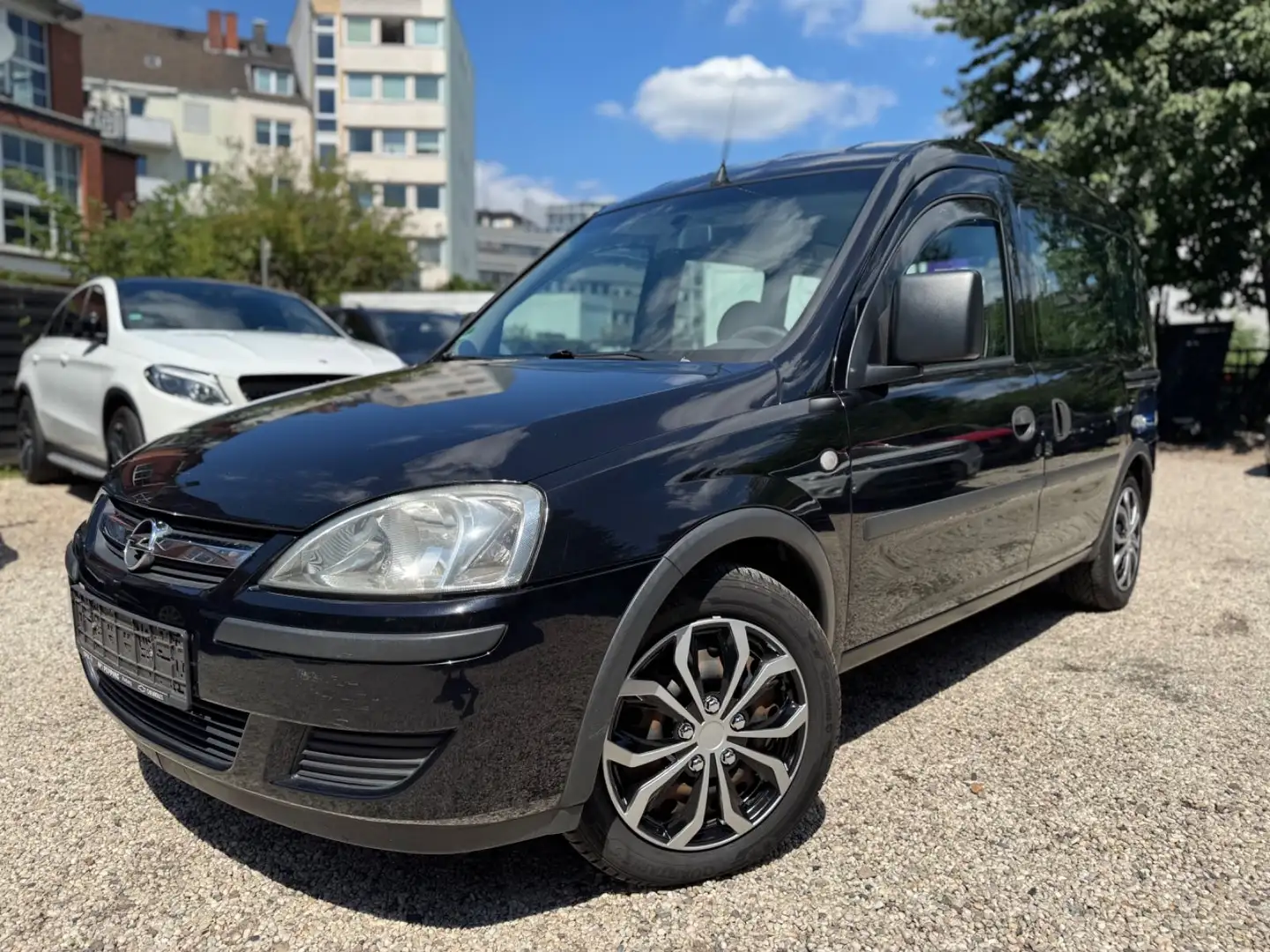 Opel Combo 1.7 CDTI/KLIMA/DOPPELTÜR/TÜV-SERVICE NEU Noir - 2