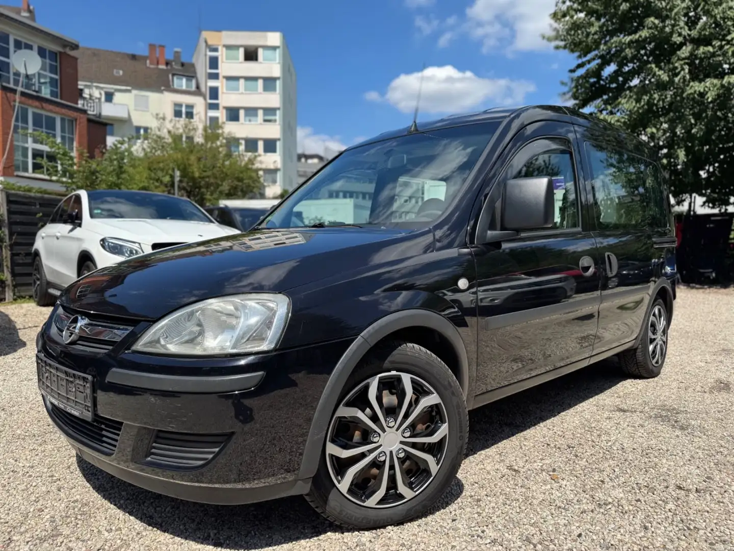 Opel Combo 1.7 CDTI/KLIMA/DOPPELTÜR/TÜV-SERVICE NEU Noir - 1