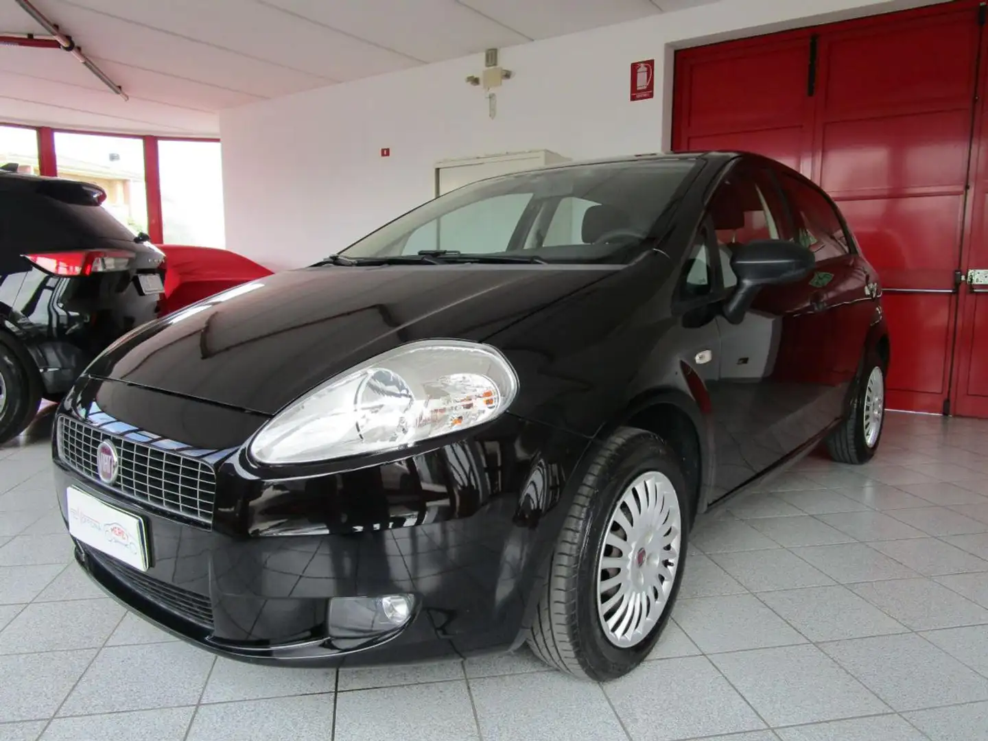 Fiat Grande Punto 1.2 5 porte Active Noir - 1