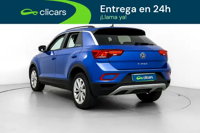 Volkswagen T-Roc view 9