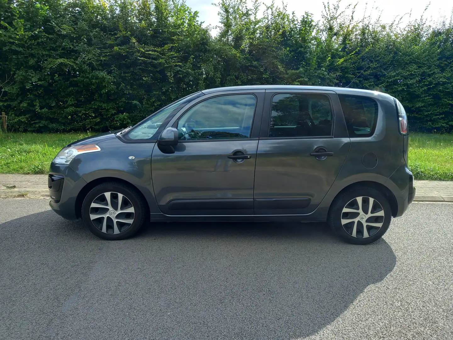 Citroen C3 Picasso C3 Picasso 1.6 BlueHDi Seduction Gris - 1