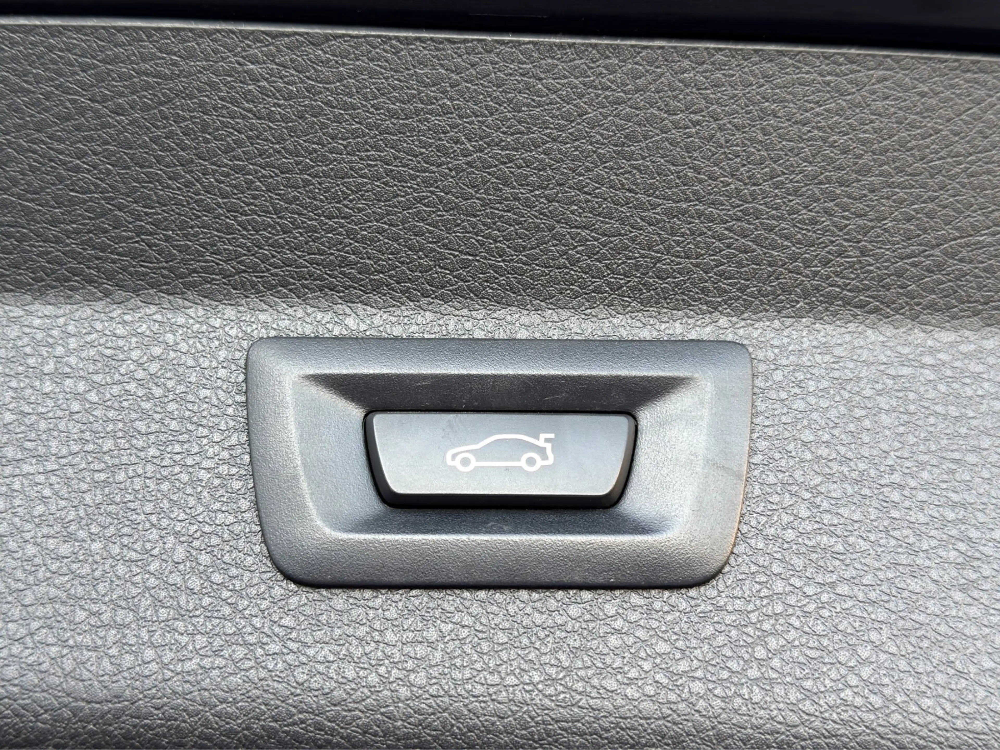 BMW 216 d Gran Tourer Advantage *7-Sitzer, LED, LEDER* — photo 11