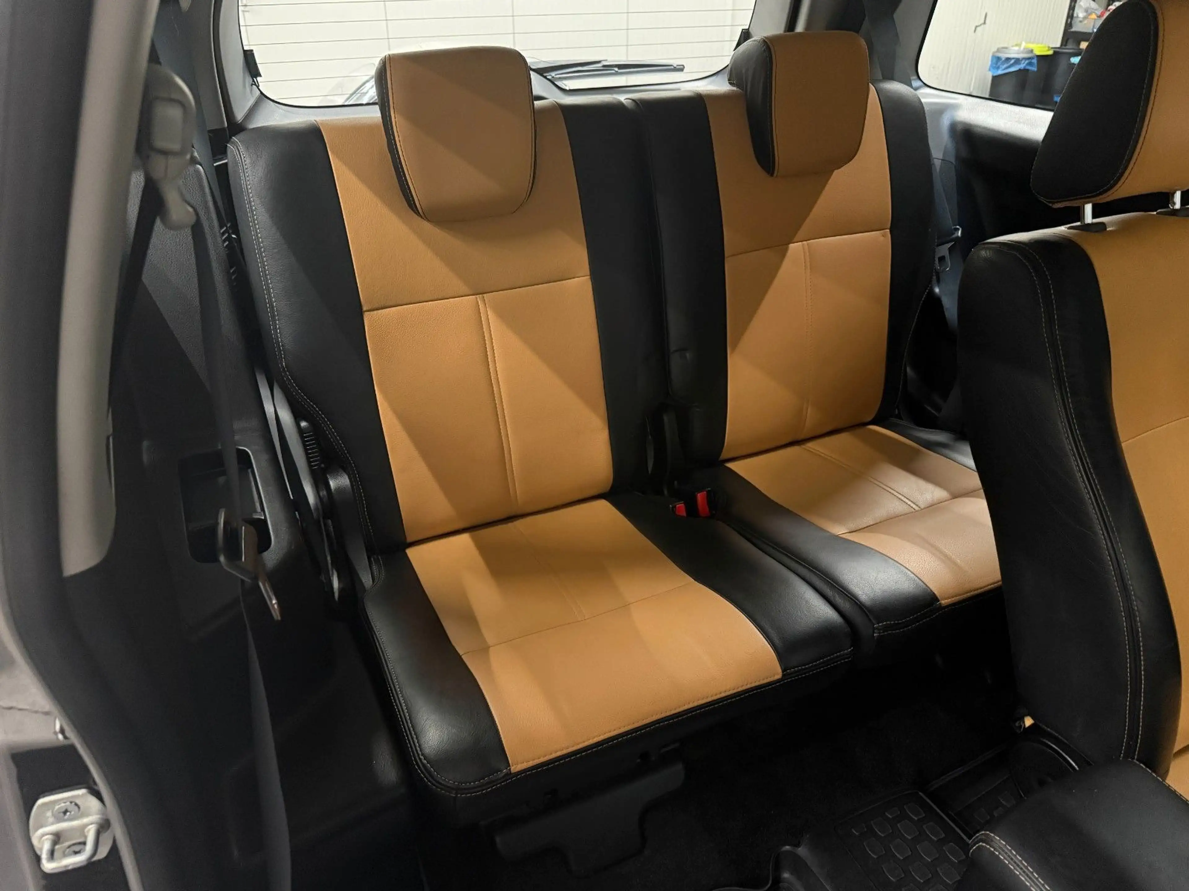 Suzuki Grand Vitara 1.6 Club PDC / KLIMA — photo 10