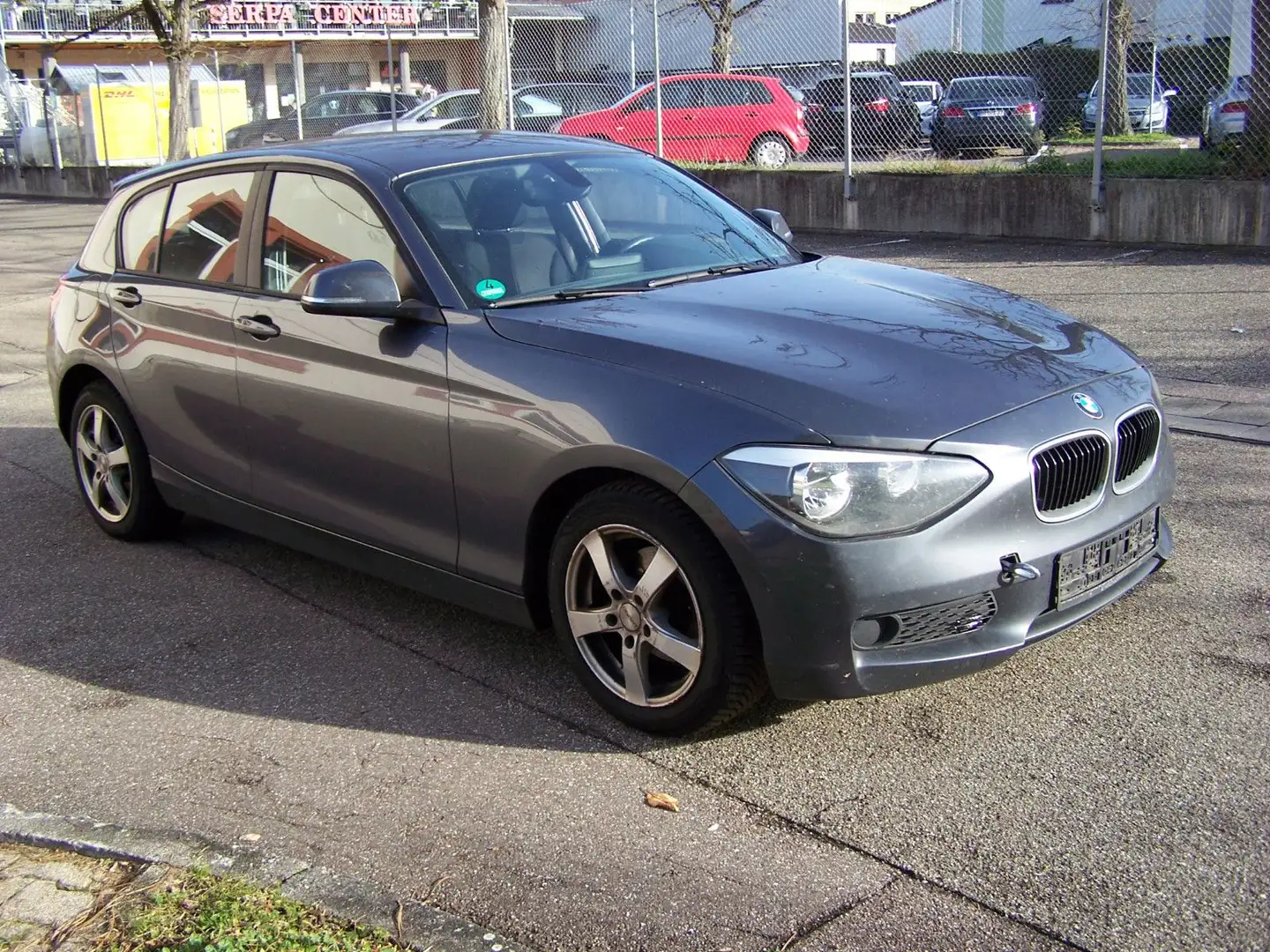 BMW 118 1 Limousine 5-trg. 118 d , Autom. , Navi Gris - 2