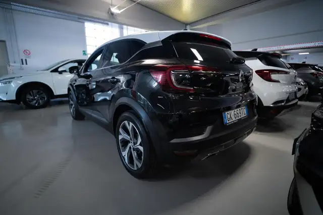 Renault Captur view 2