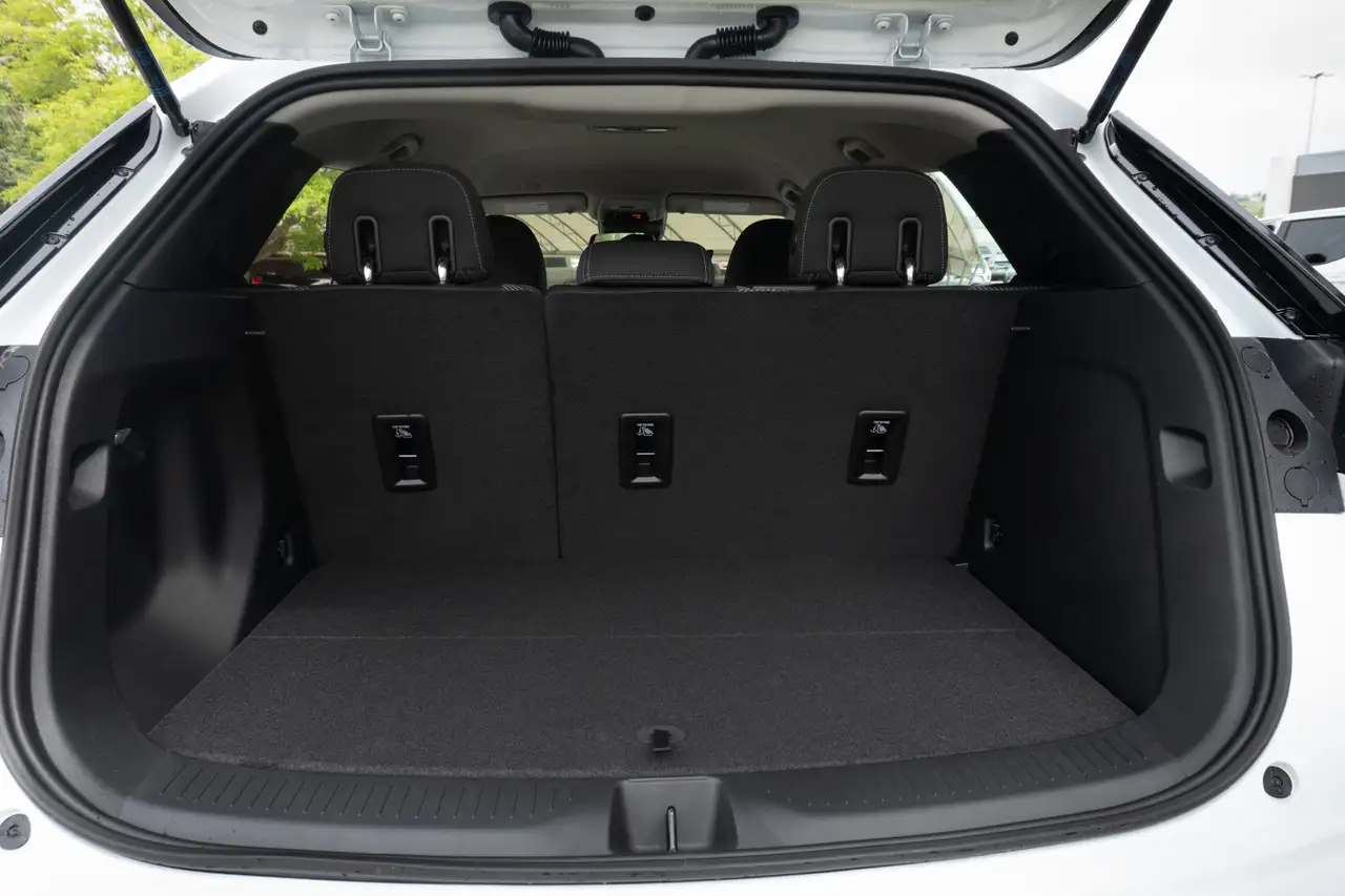 Chevrolet Bolt снимка Chevrolet Bolt