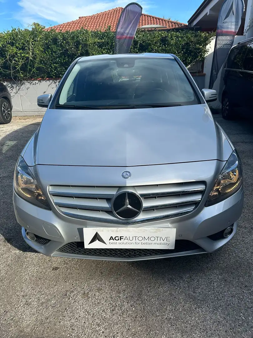 Mercedes-Benz B 180 (cdi) Automatic premium Plateado - 1