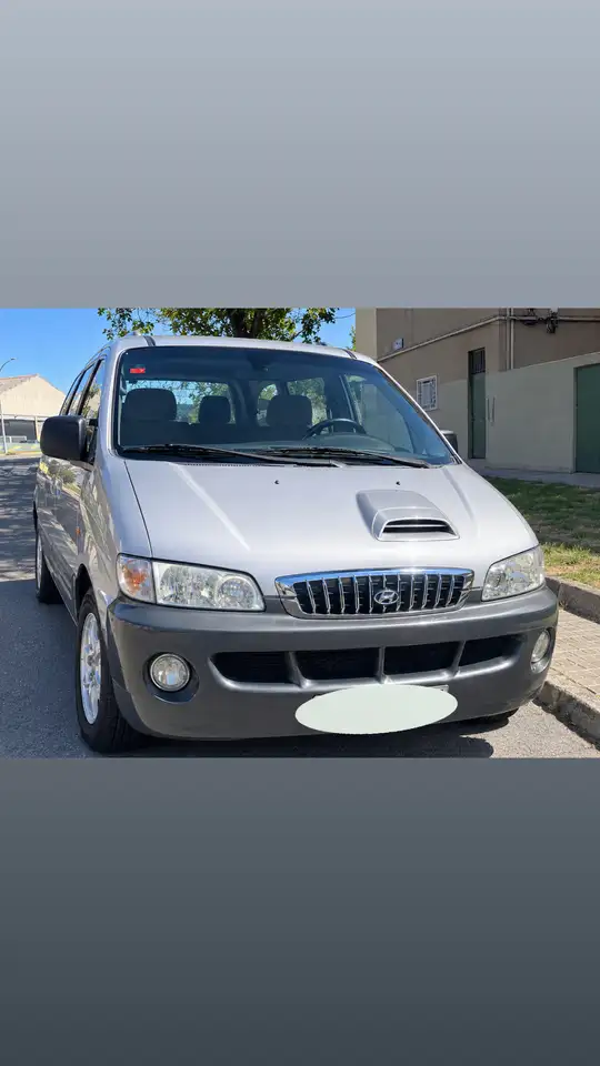 Hyundai H-1