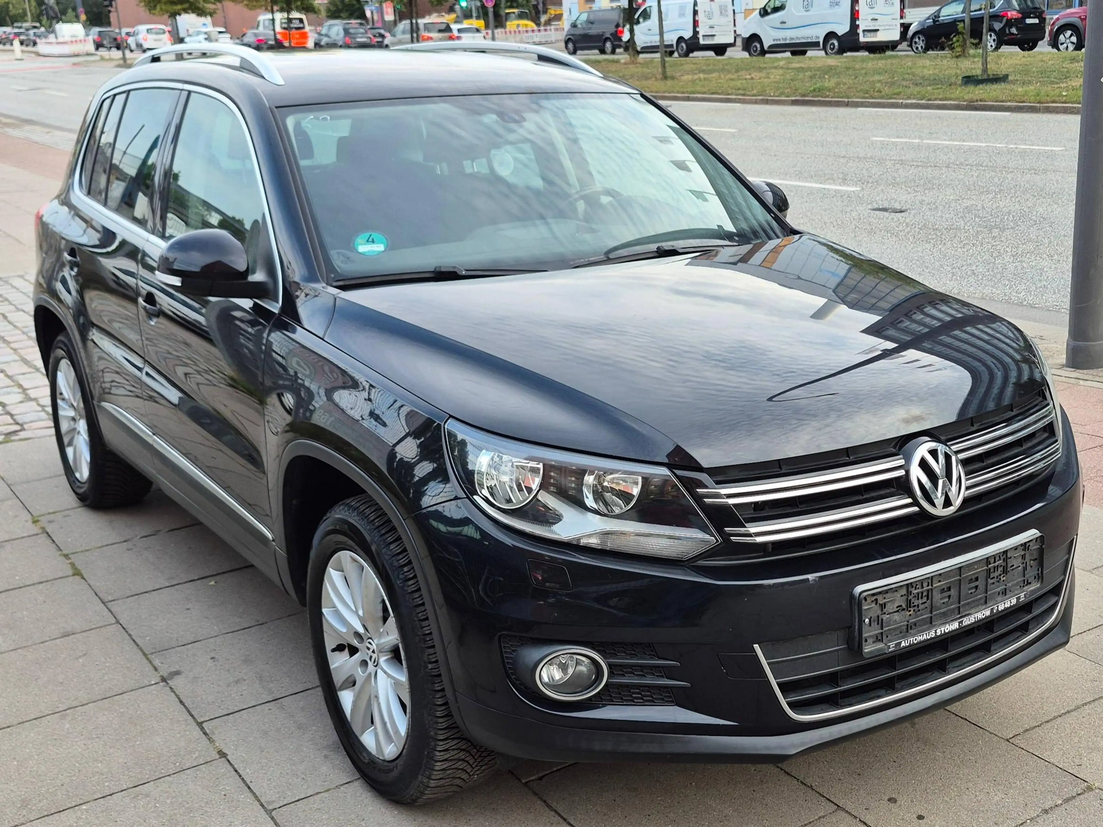 Volkswagen Tiguan Sport **Automatik Getriebe** — photo 3