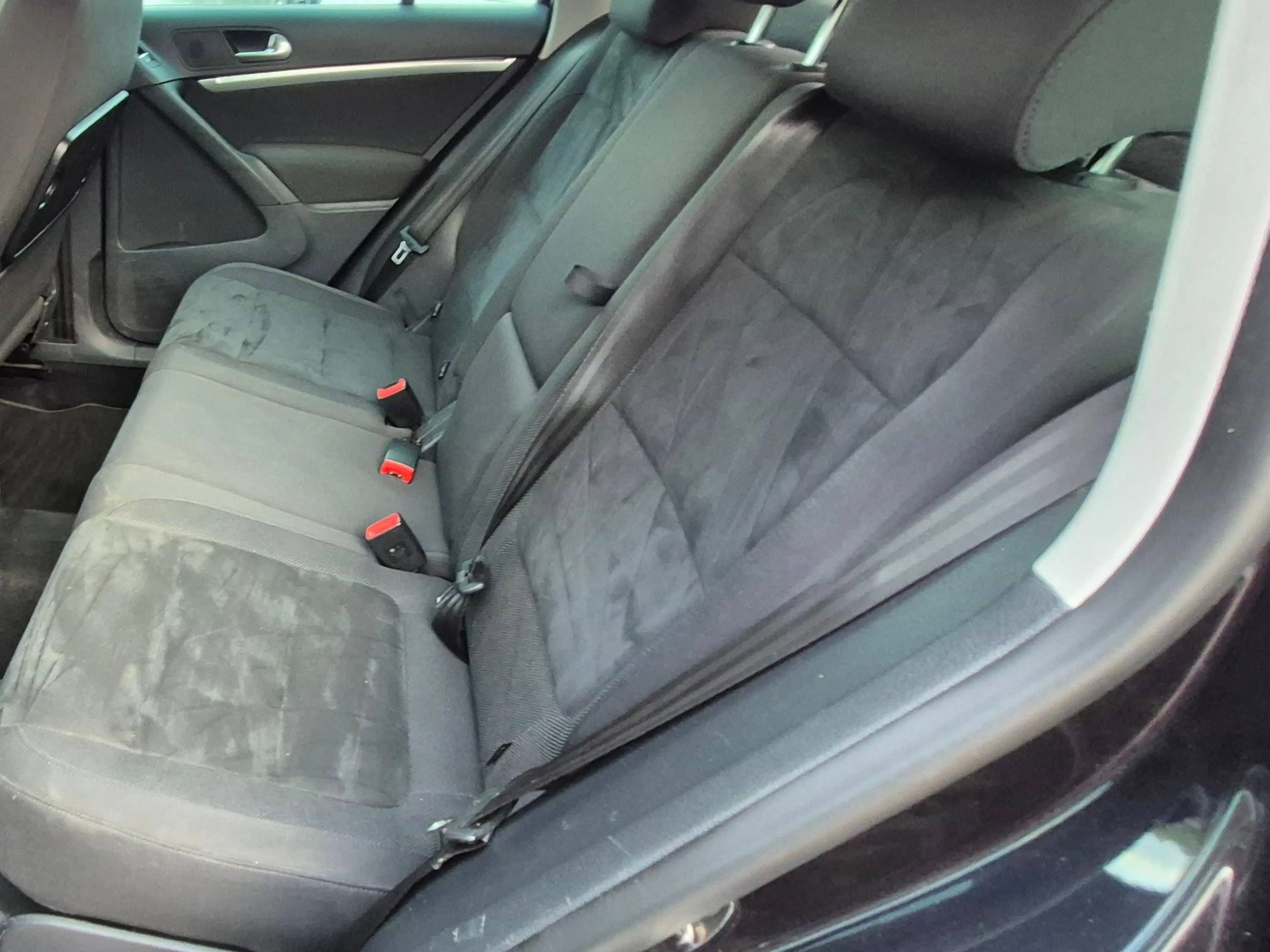 Volkswagen Tiguan Sport **Automatik Getriebe** — photo 12