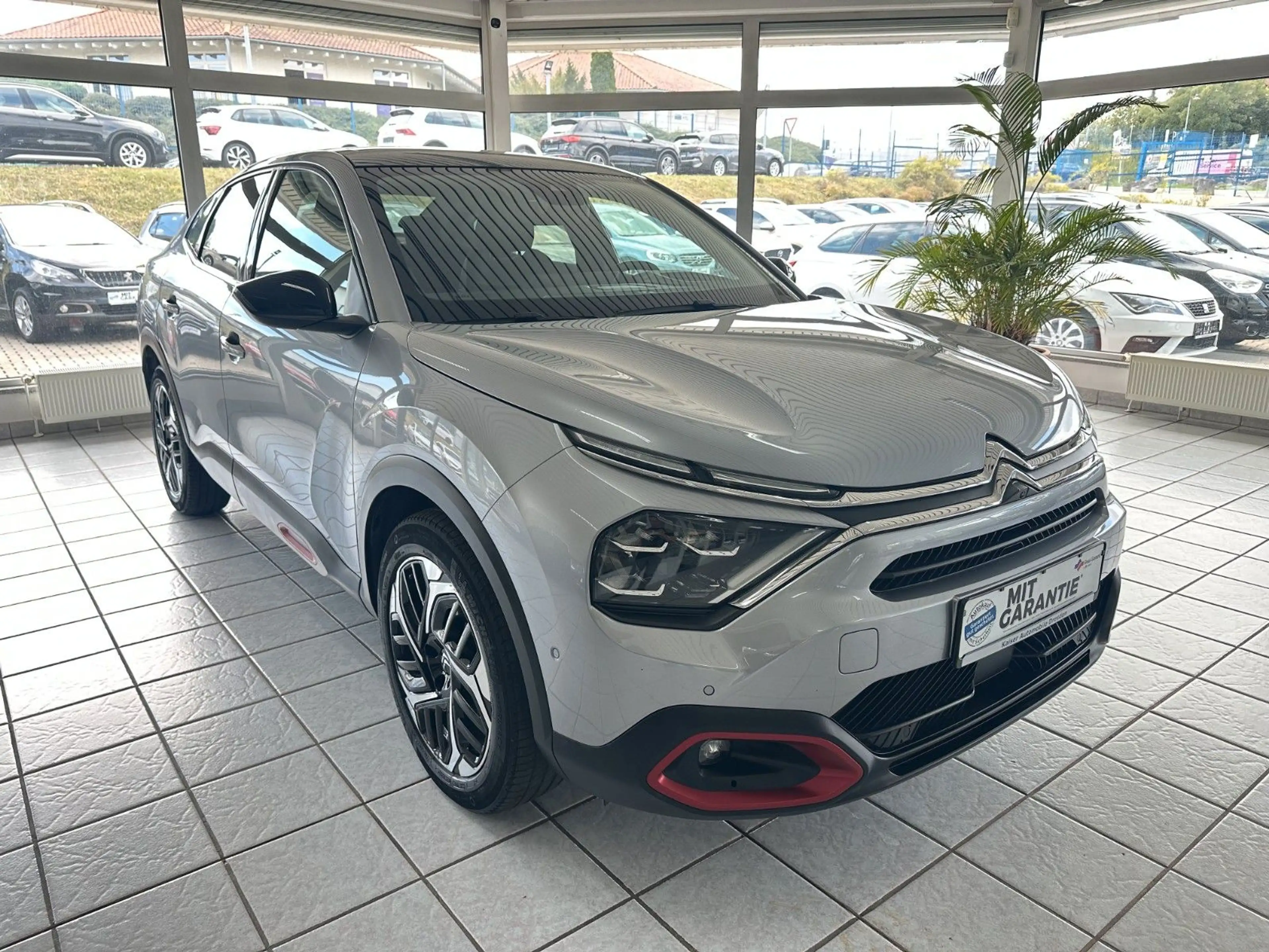 Citroen C4 X 1.2 PureTech Shine Pack*HuD*SHZ*ACC*Pano* — photo 3