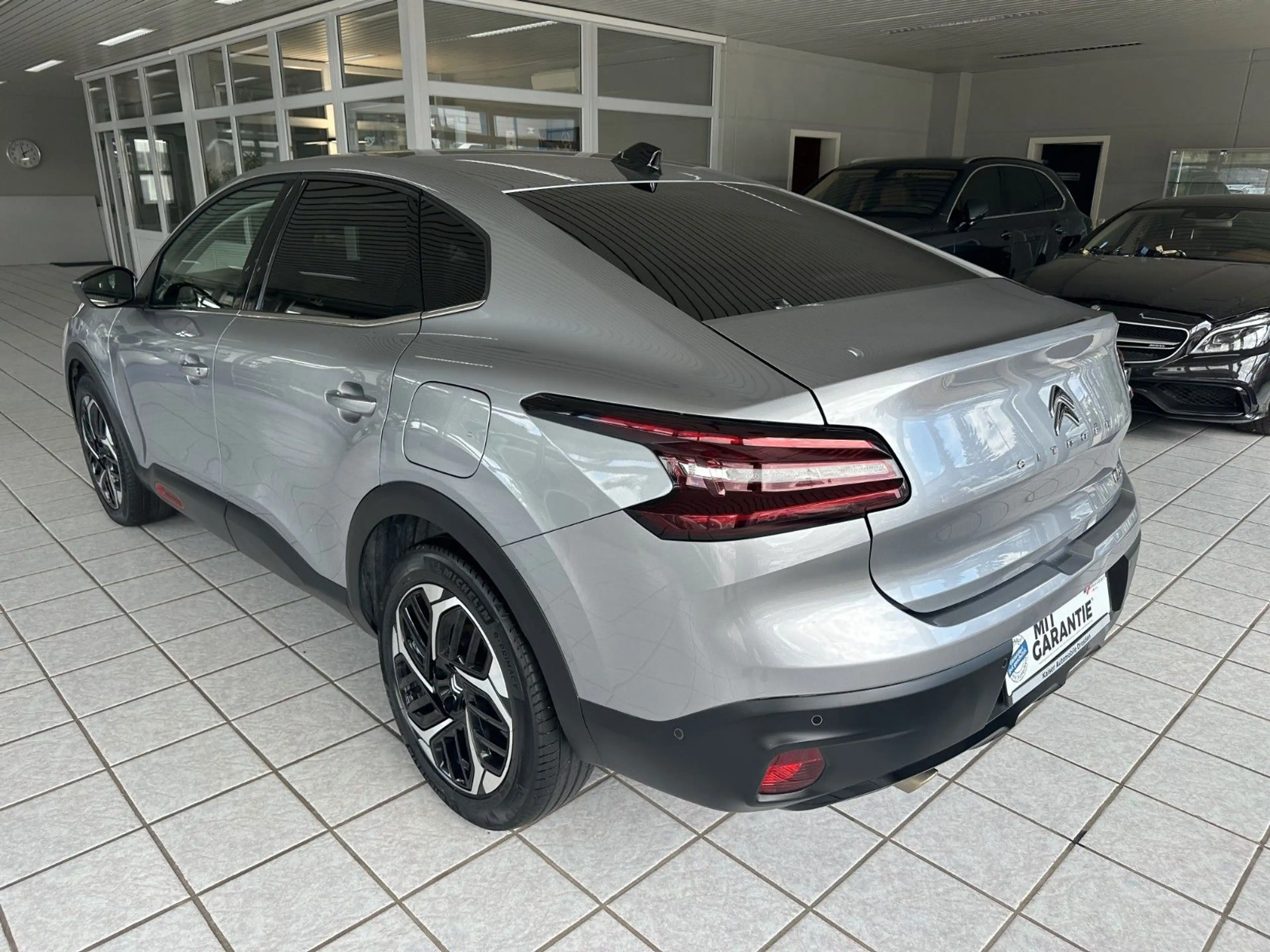 Citroen C4 X 1.2 PureTech Shine Pack*HuD*SHZ*ACC*Pano* — photo 7