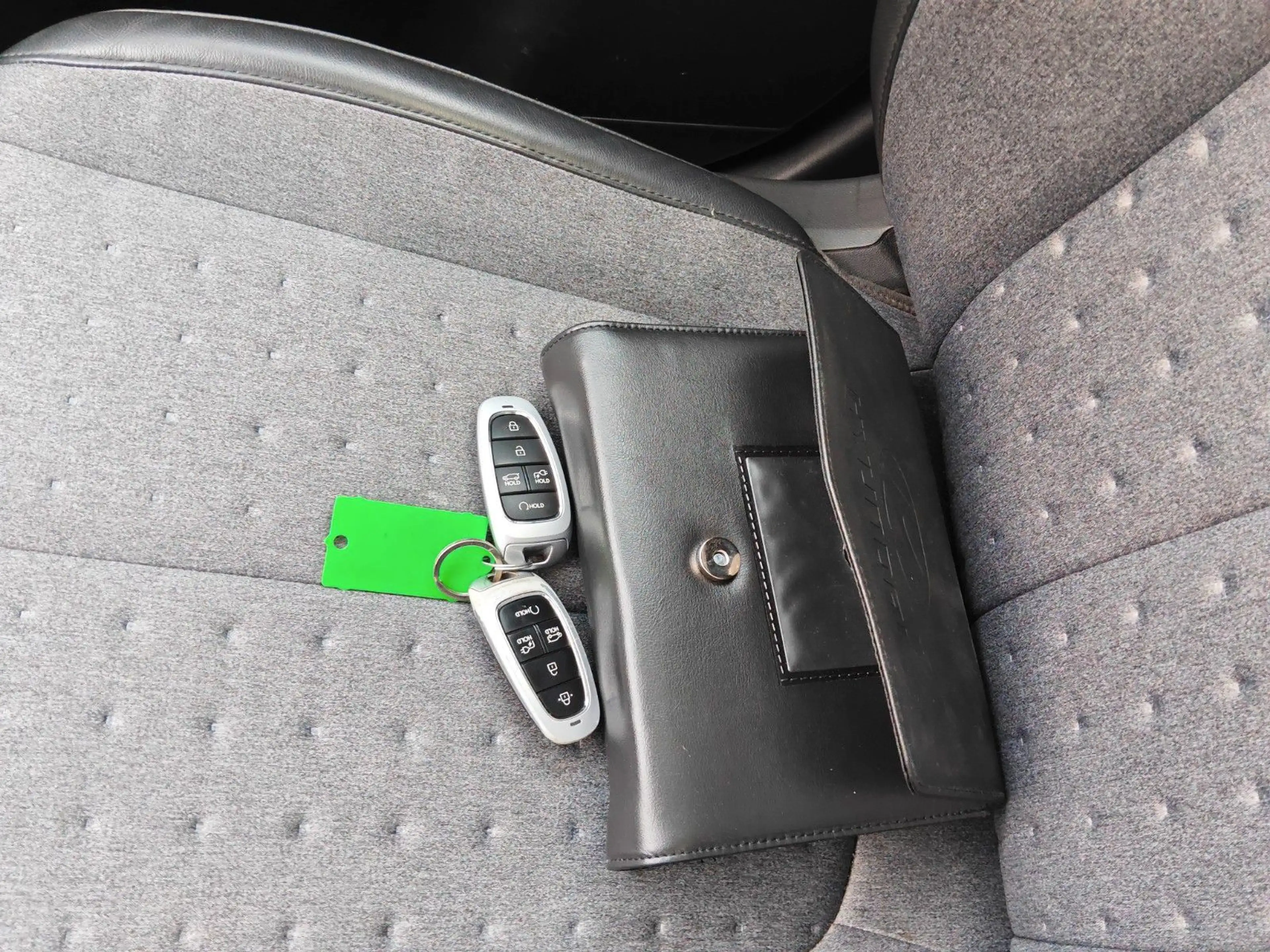 Hyundai IONIQ 5 Techniq 1-Hand LED, Pano — photo 9