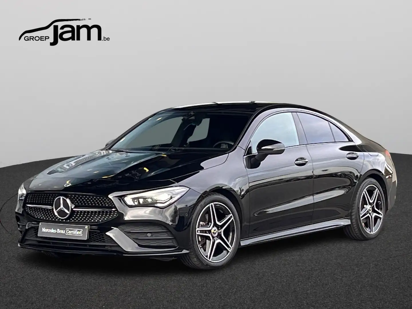 Mercedes-Benz CLA 180 d AMG Zwart - 1