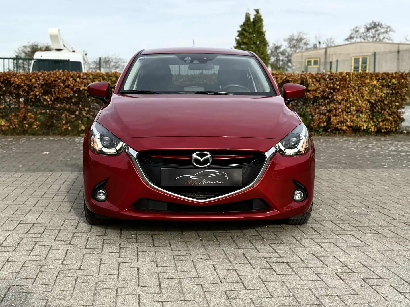 Mazda 2 1.5i Skyactiv-G*CLIM AUTO*GPS*GARANTIE* Rouge - 2