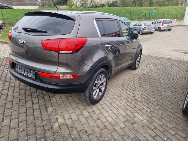 Kia Sportage 1.6 GDI- ab.AHK+beh. Lenkrad+Ramme+Alu+Standhei --