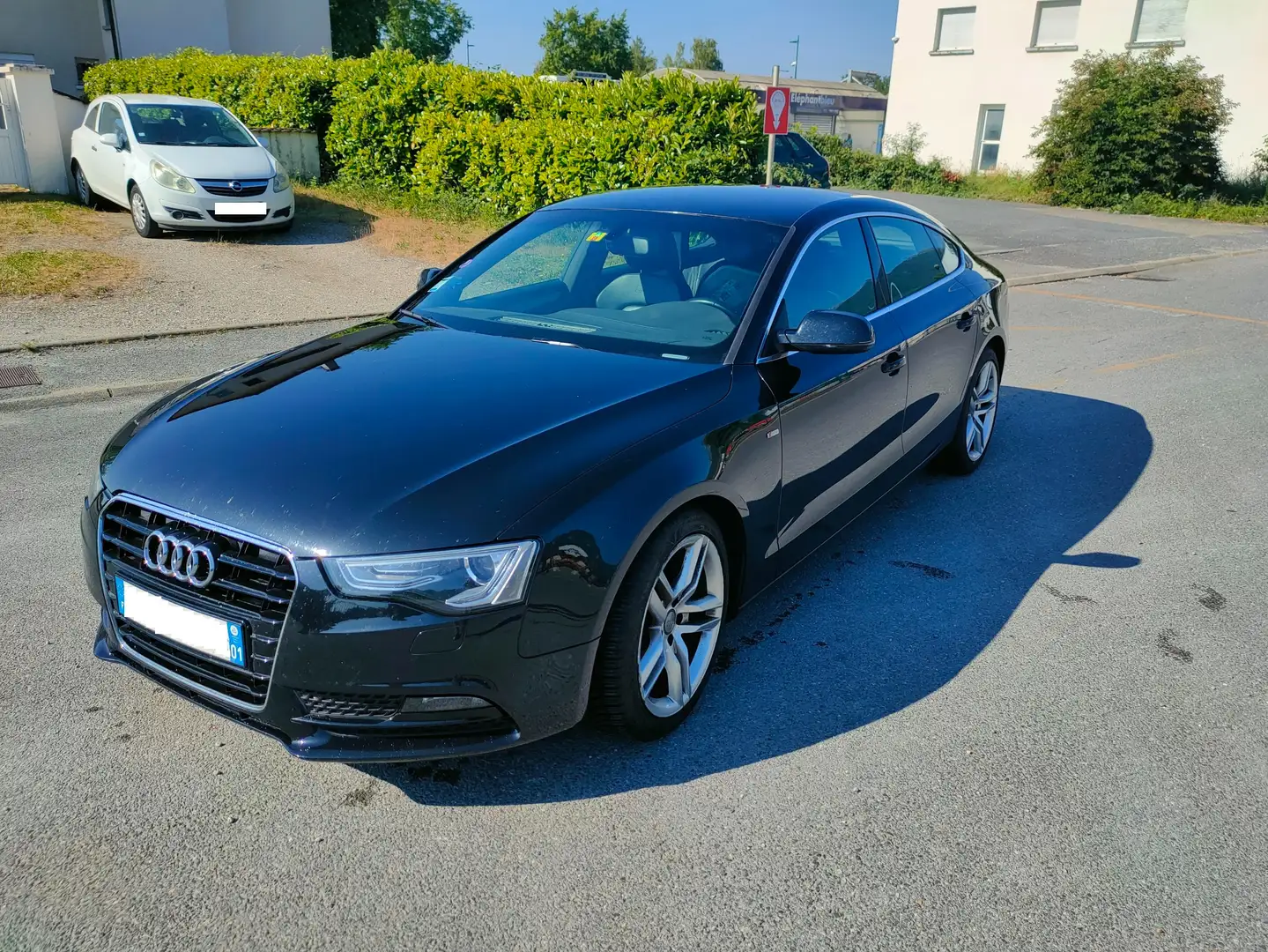Audi A5 A5 Sportback 2.0 TFSI 211 S line Multitronic A Noir - 1