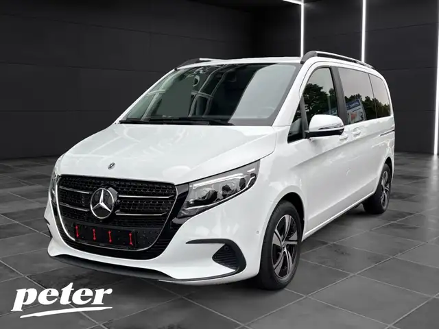 Mercedes-Benz V 220