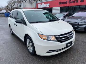 LX | 7 Passenger