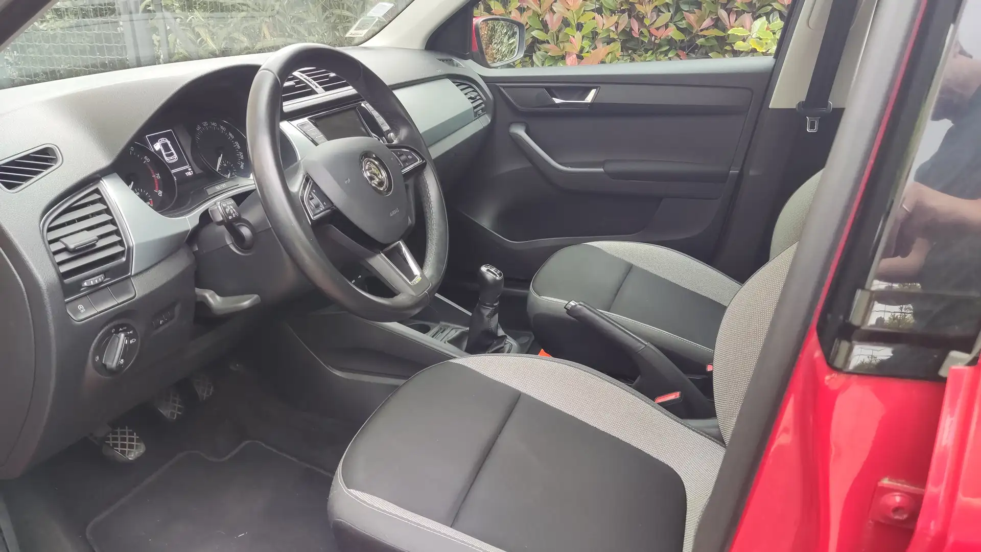 Skoda Fabia Fabia 1.0 MPI 75 ch BVM5 Active - 2