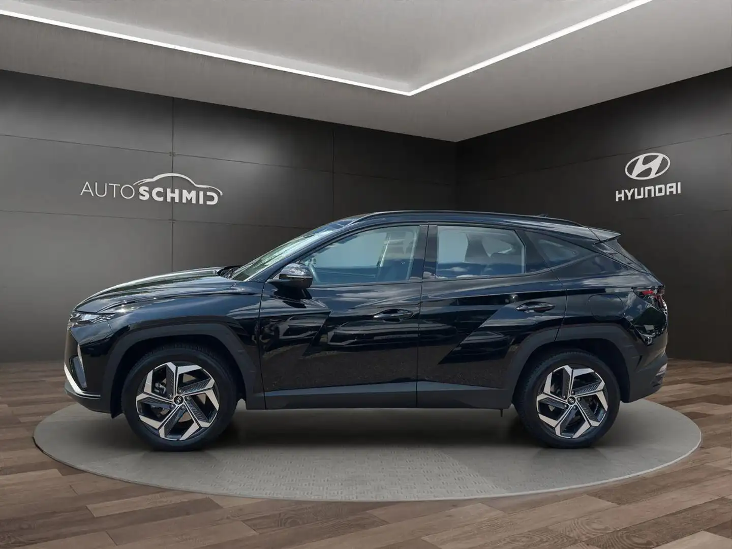 Hyundai TUCSON Plug-In Hybrid 4WD 1.6 T-GDI  PDC v+h RFK ACC Noir - 2