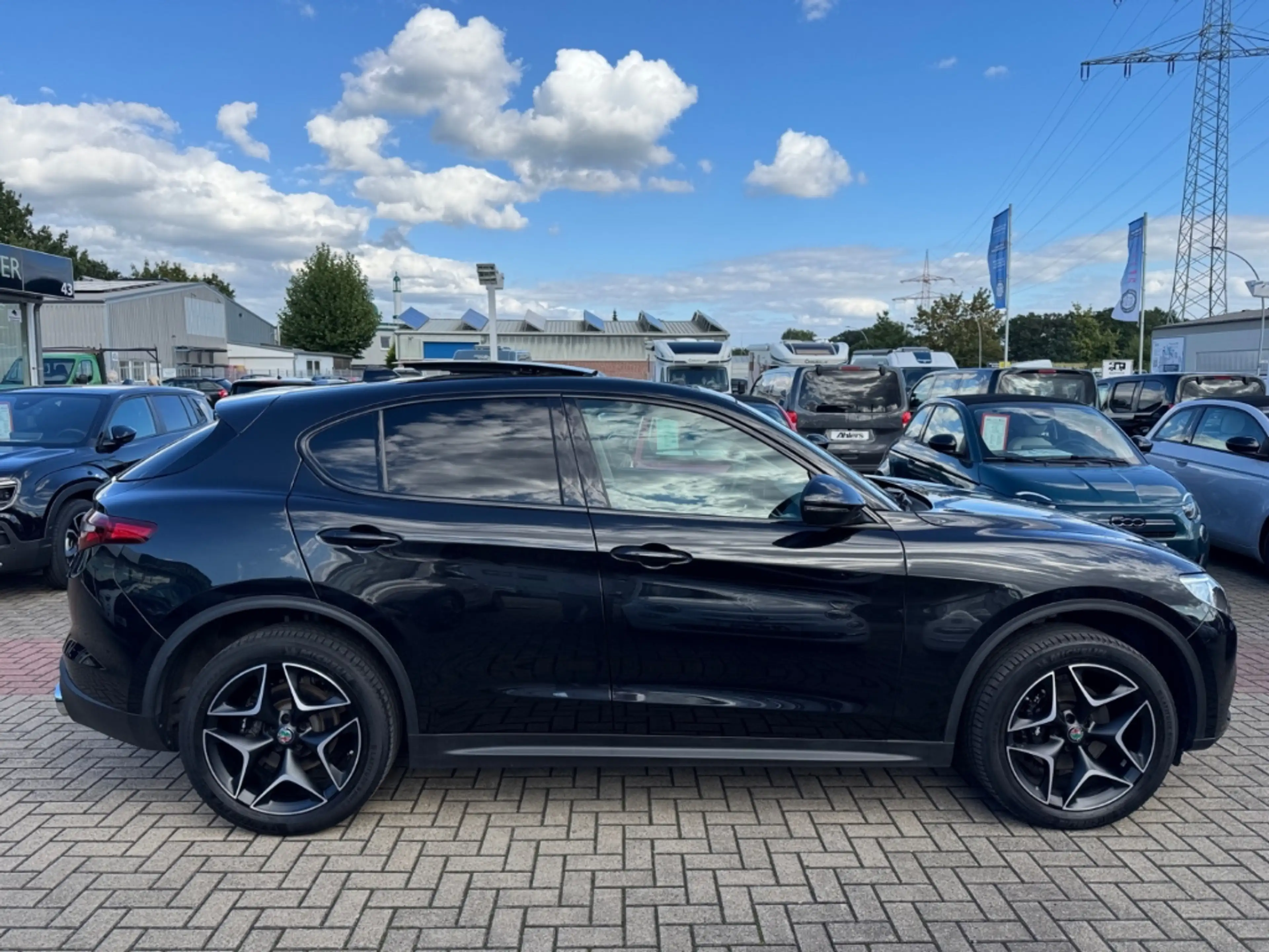 Alfa Romeo Stelvio Super+PANO+8FACH+LEDER+NAVI+XENON+ACC+KAMERA+ — photo 10