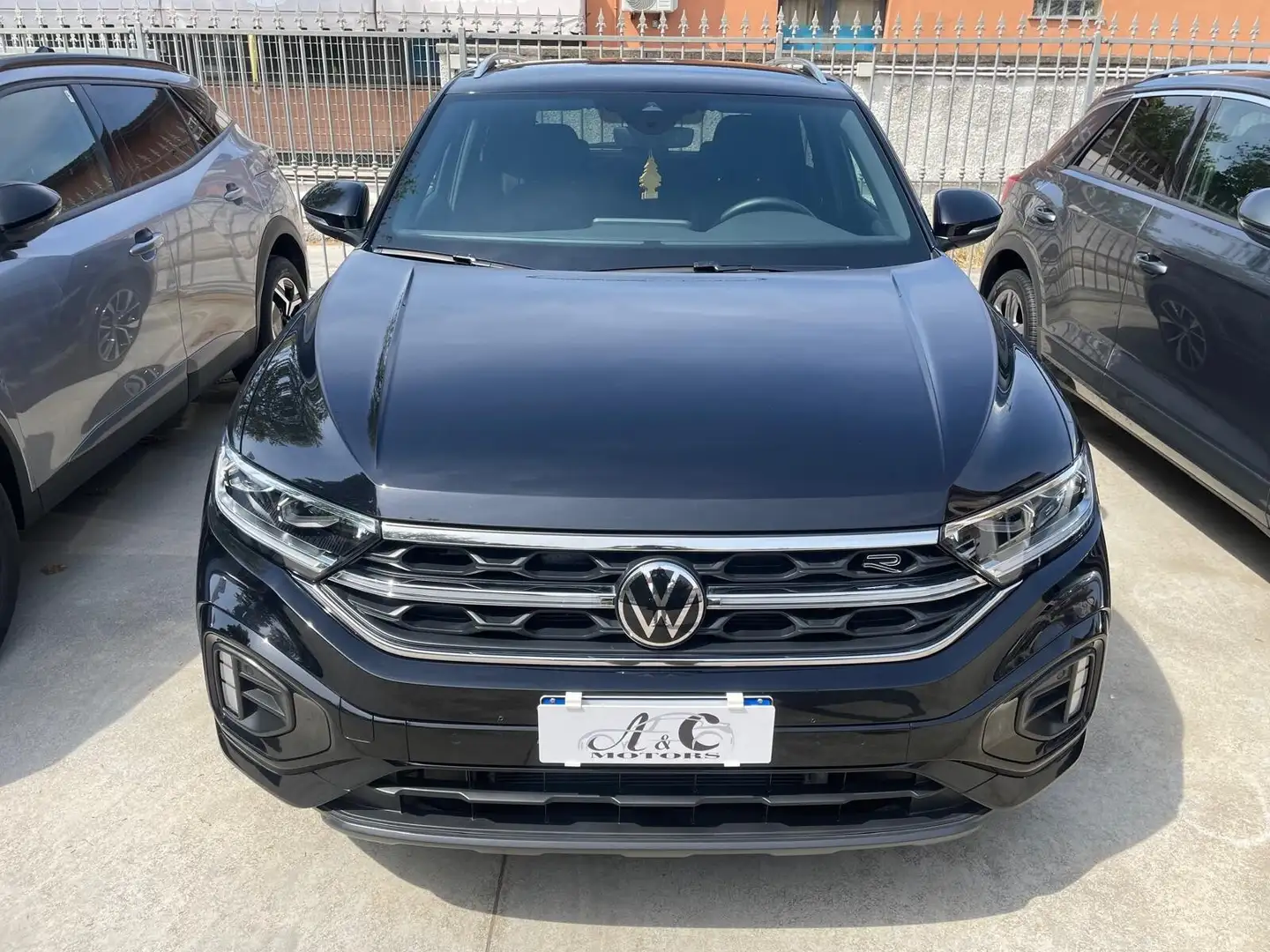 Volkswagen T-Roc 2.0 TDI SCR 150 CV DSG R-Line Negro - 2