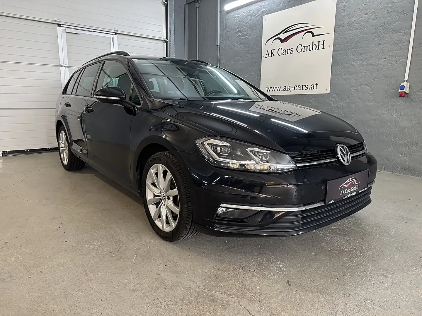 Volkswagen Golf Variant Rabbit 40 1,6 TDI SCR*1-Besitz*Virtuell-Tacho*K... Schwarz - 1