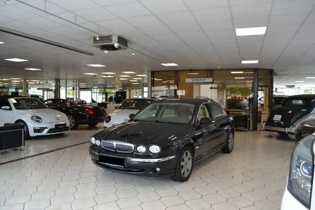 Jaguar X-Type 2,0- 1.Hand