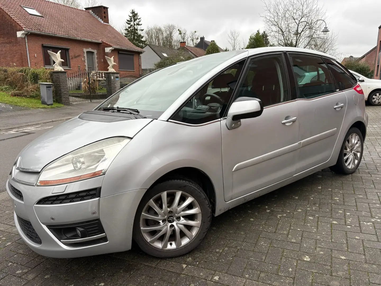 Citroen Xsara Picasso Xsara Picasso 2.0i Exclusive Zilver - 1
