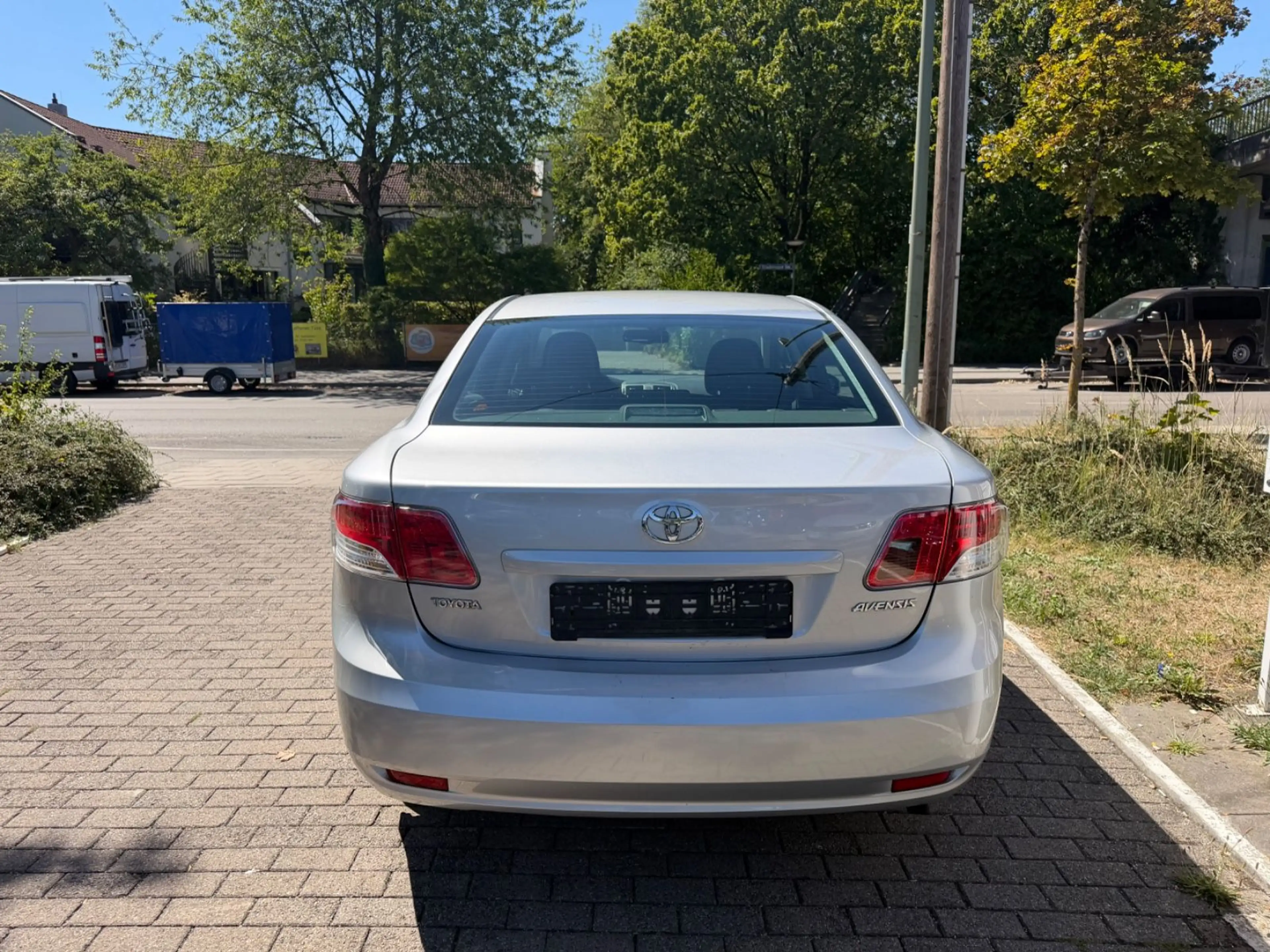Toyota Avensis Sol — photo 6