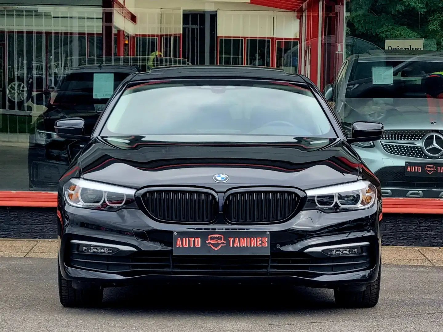 BMW 520 520i / Boite Auto / Toit ouvrant / Led / Full Opt. Noir - 2