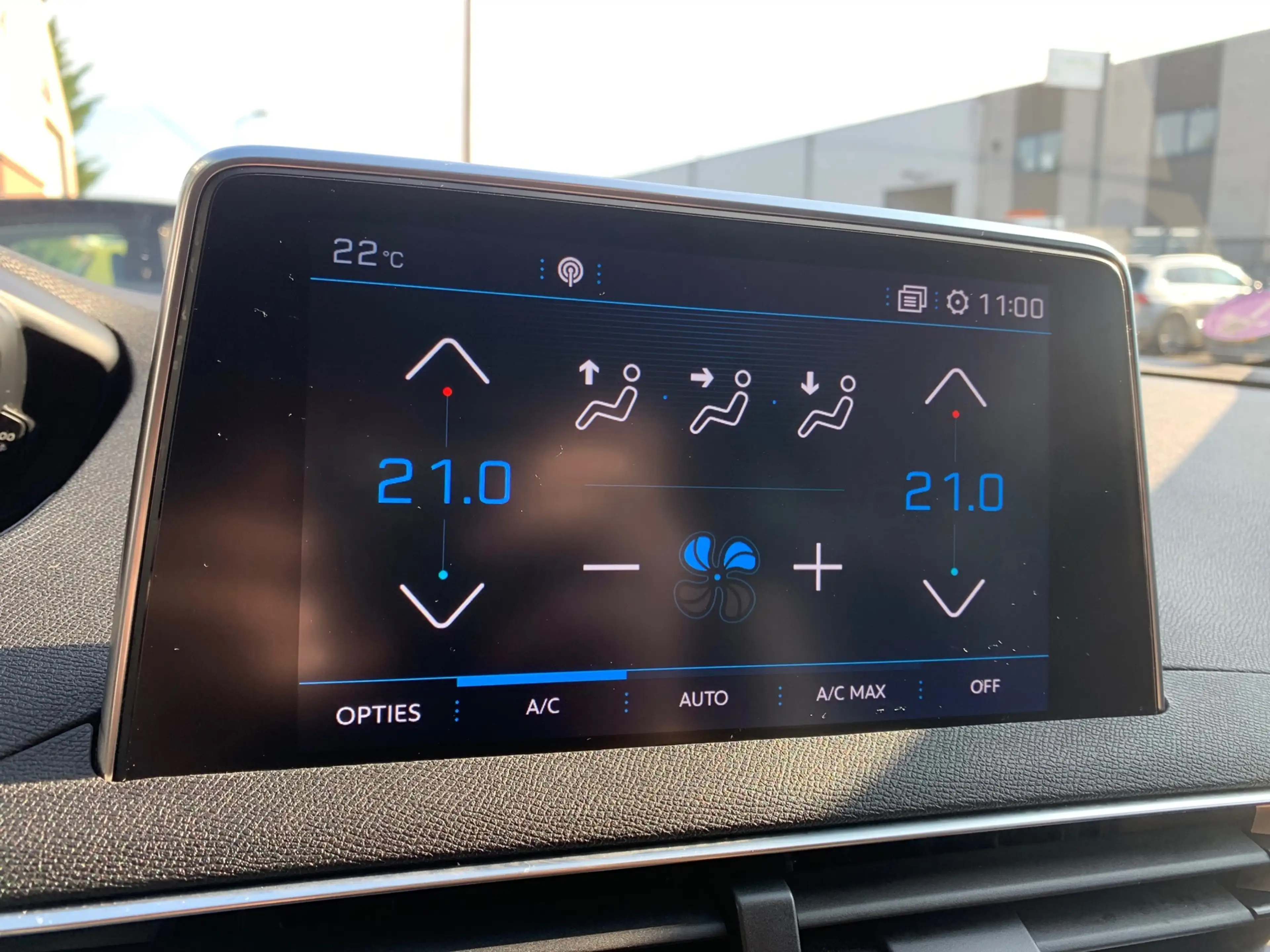 Peugeot 5008 1.2 PureTech Allure|AUT|7 zit|Cruise|Trekhaak — photo 22