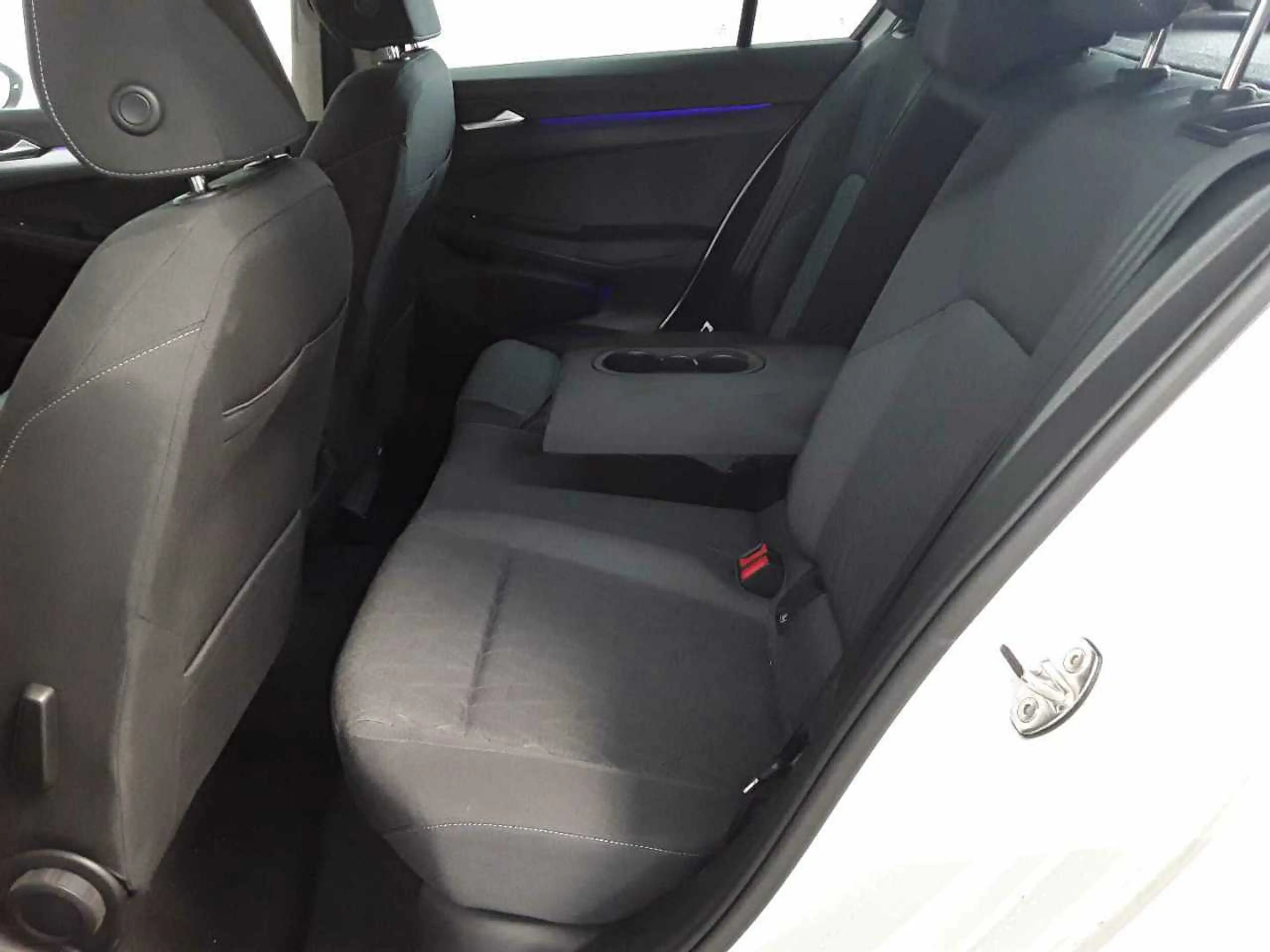 Volkswagen Golf Golf 1.5 eTSI DSG Life ACC APP SHZ — photo 13
