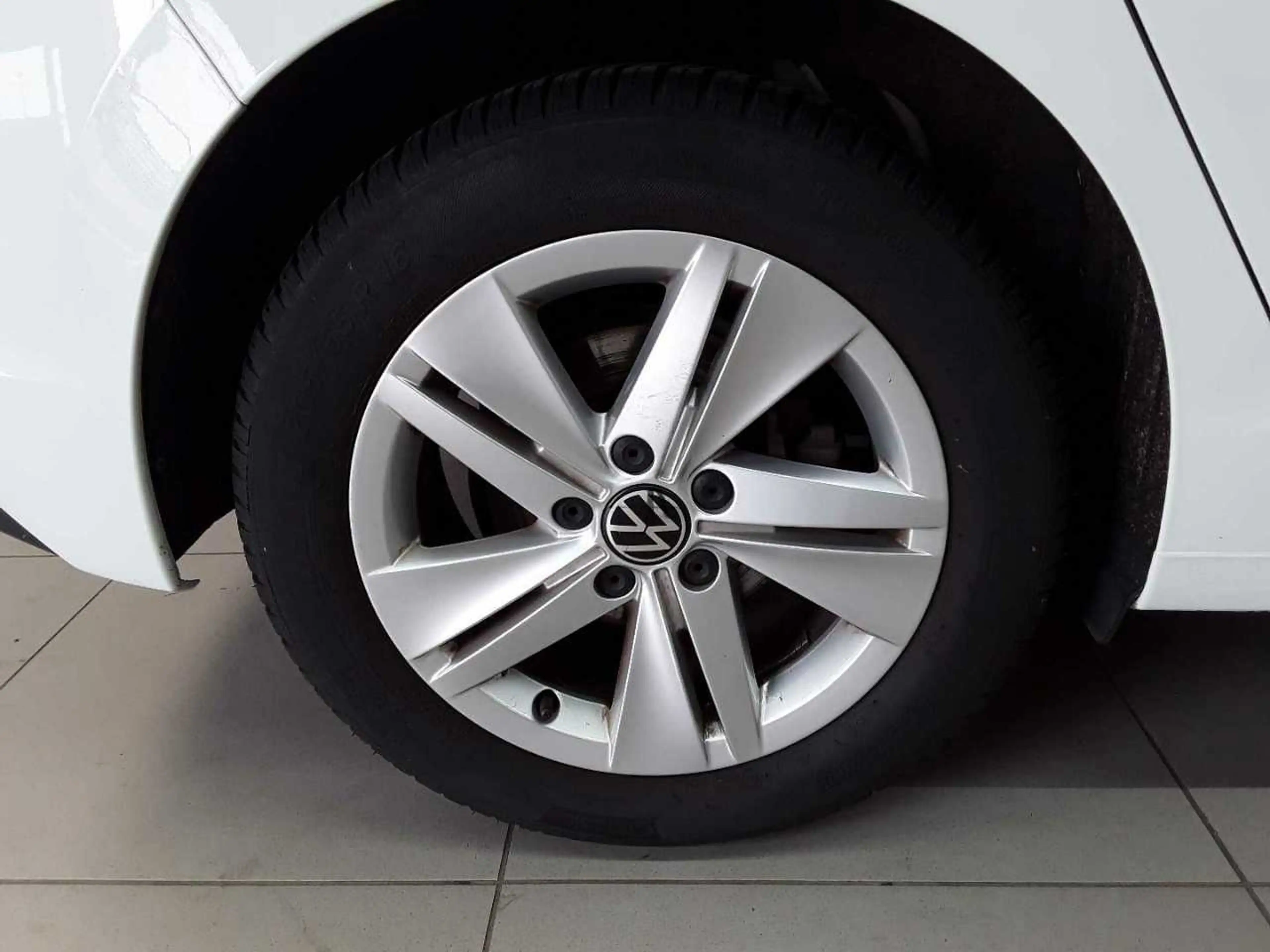 Volkswagen Golf Golf 1.5 eTSI DSG Life ACC APP SHZ — photo 18