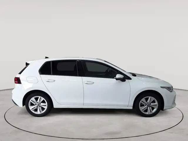 Volkswagen Golf view 3