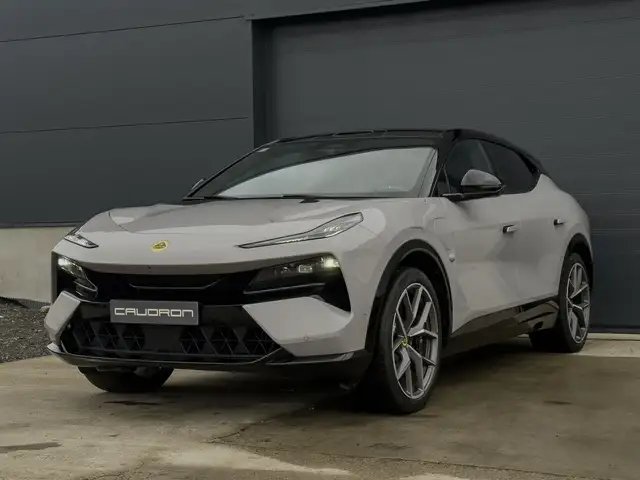 Lotus Eletre 22" Diamant Gedraaid-Intelligent Glazen Dak-Trekha